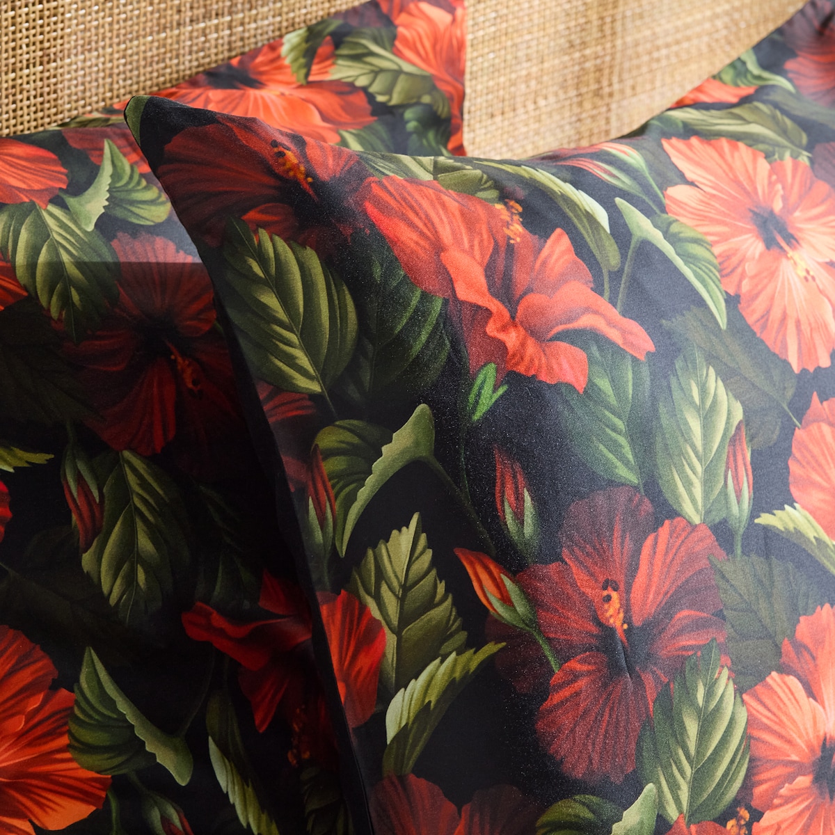 Pościel z bawełny satynowej Akaia 160x200 cm z motywem kwiatowym