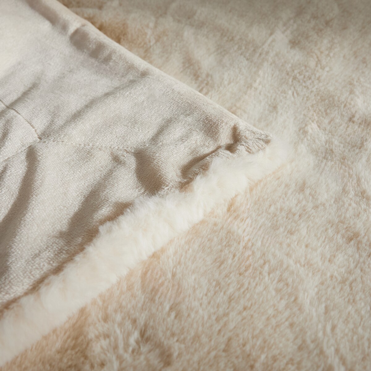 Narzuta Futrzana Marolina 200x220 cm