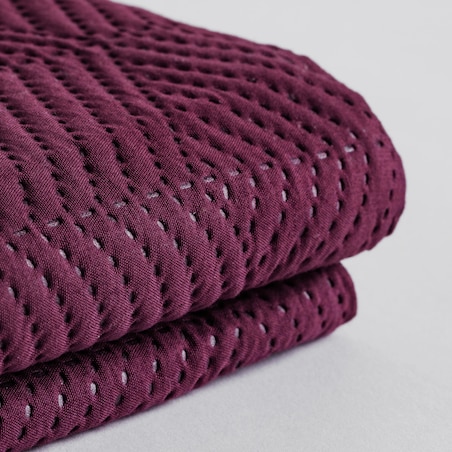 Jednokolorowa narzuta na łóżko Structural 200x220 cm