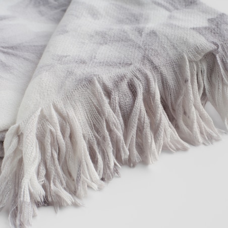 Wzorzysty koc Opunico 130x170 cm z wzorem kwiatowym