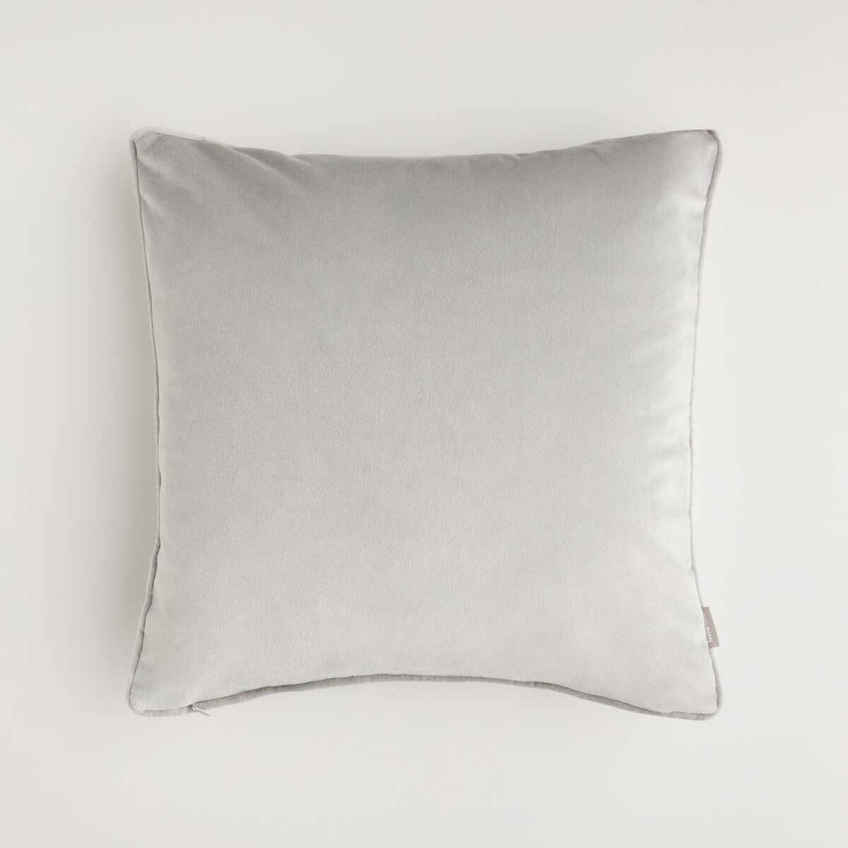 Poszewka Haftowana Maple 45x45 cm z motywem liściastym