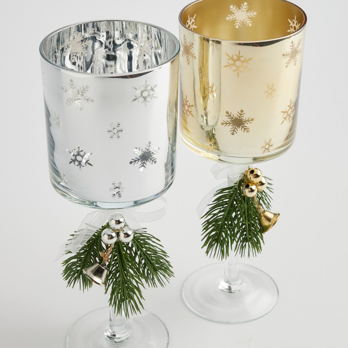 Świecznik Flejken z motywem śnieżynki