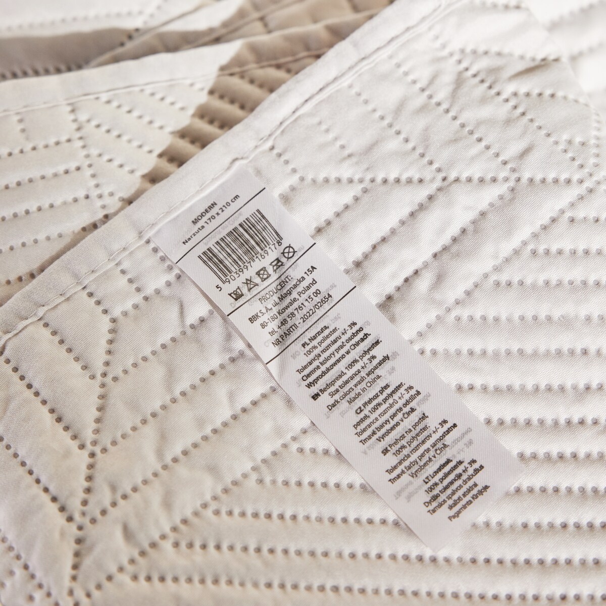 Jednokolorowa narzuta na łóżko Modern 170x210 cm