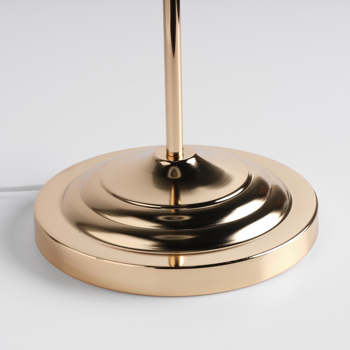 Lampa Podłogowa Nusima