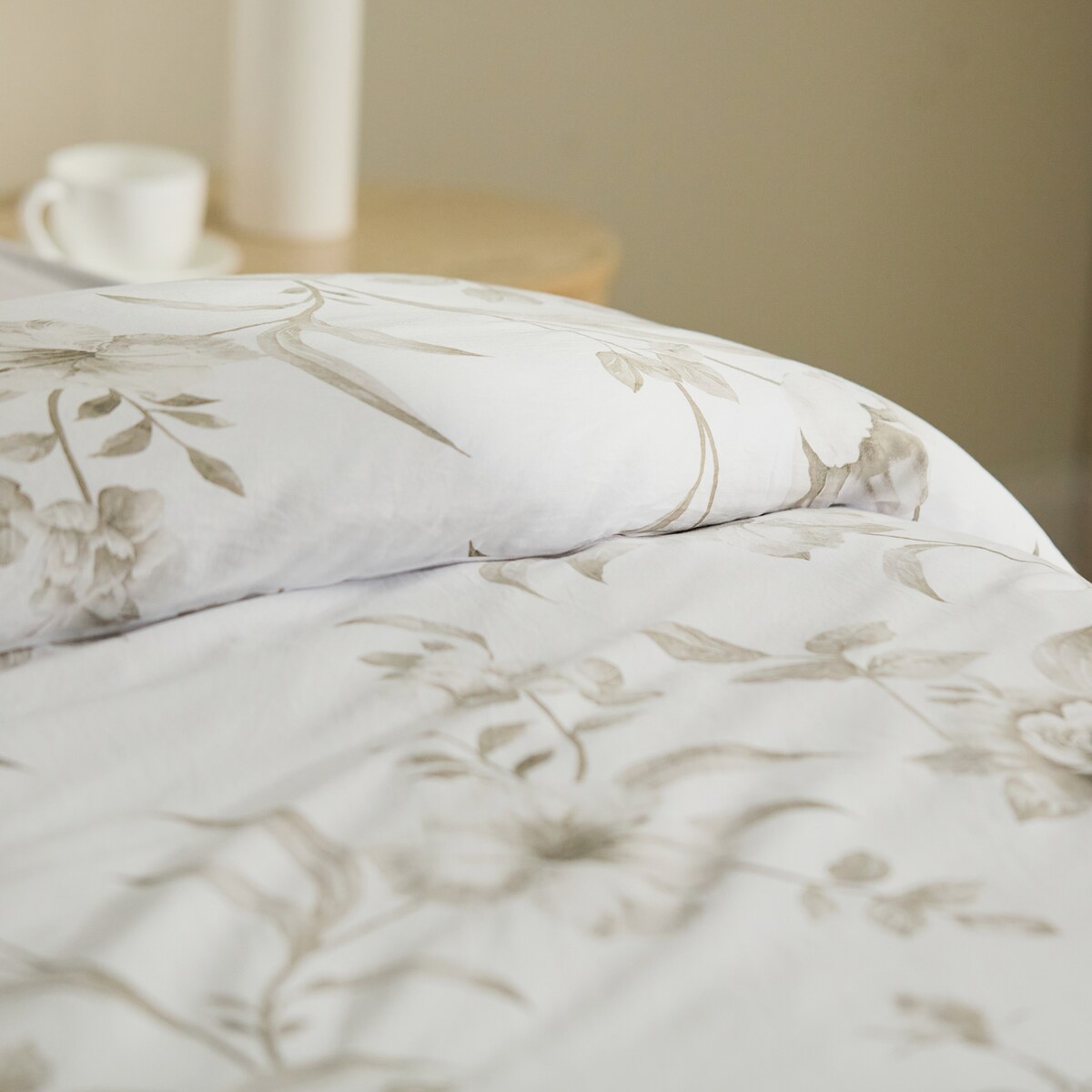 Pościel z bawełny satynowej Rostello 200x220 cm z motywem kwiatowym