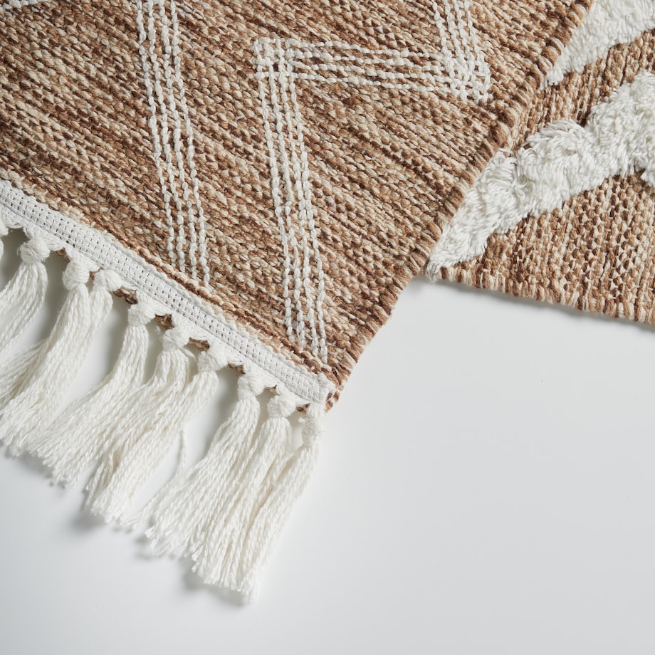 Dywan Nesna 120x180 cm z wzorem geometrycznym