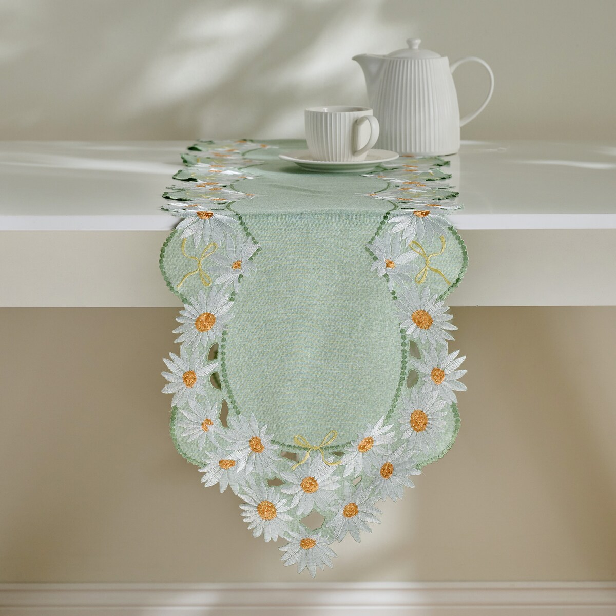 Bieżnik Haftowany Mintsy 35x174 cm z motywem kwiatowym