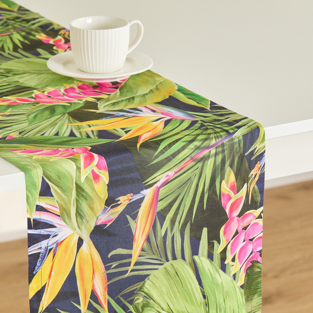 Bieżnik z nadrukiem Pasaro 35x180 cm z motywem tropikalnym