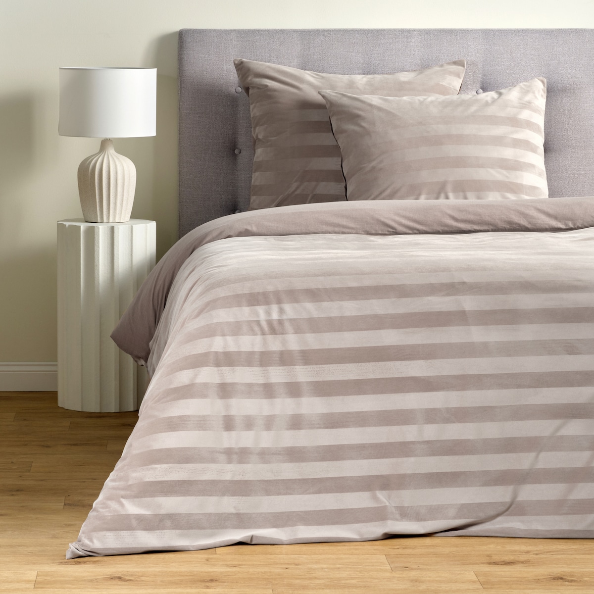 Komplet pościeli welwetowej Zebo 200x220 cm z 2 poszewkami 70x80