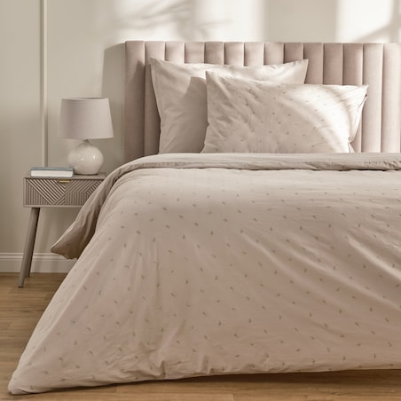 Pościel bawełniana z haftem Listisi 160x200 cm z motywem liściastym