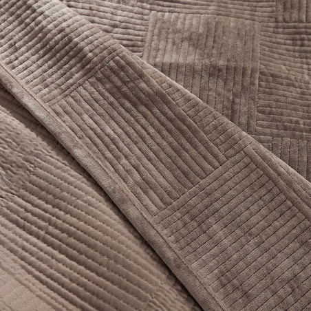 Jednokolorowa narzuta na łóżko Quadron 200x220 cm z motywem geometrycznym