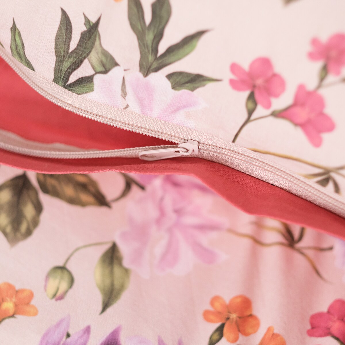 Pościel Bawełniana Tenebrosa 200x220 cm z motywem kwiatowym