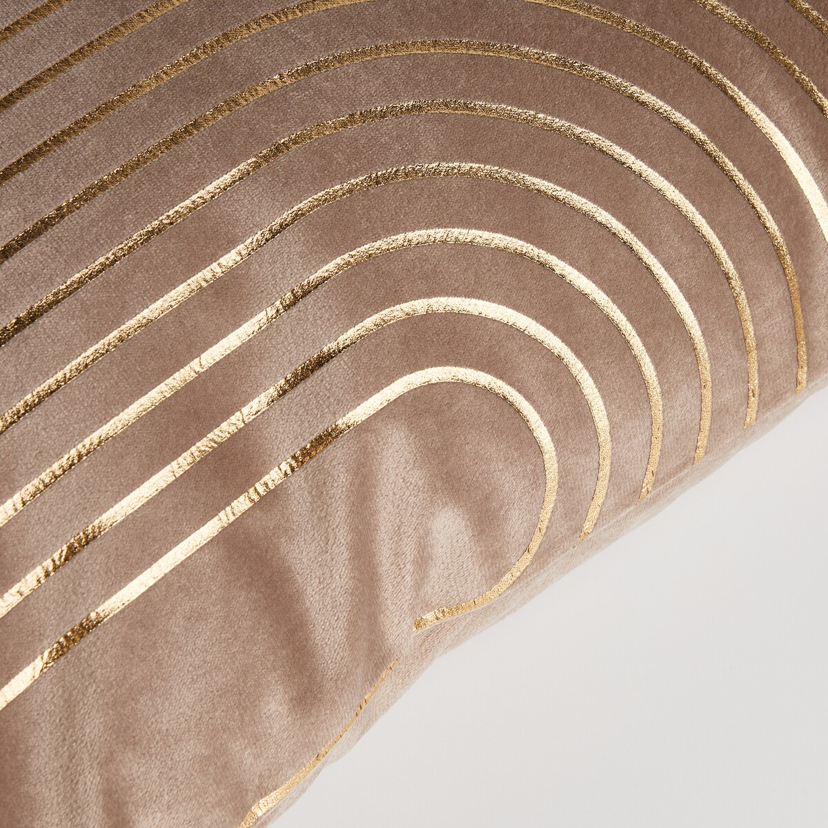 Poszewka Drukowana Radiato 45x45 cm z motywem geometrycznym