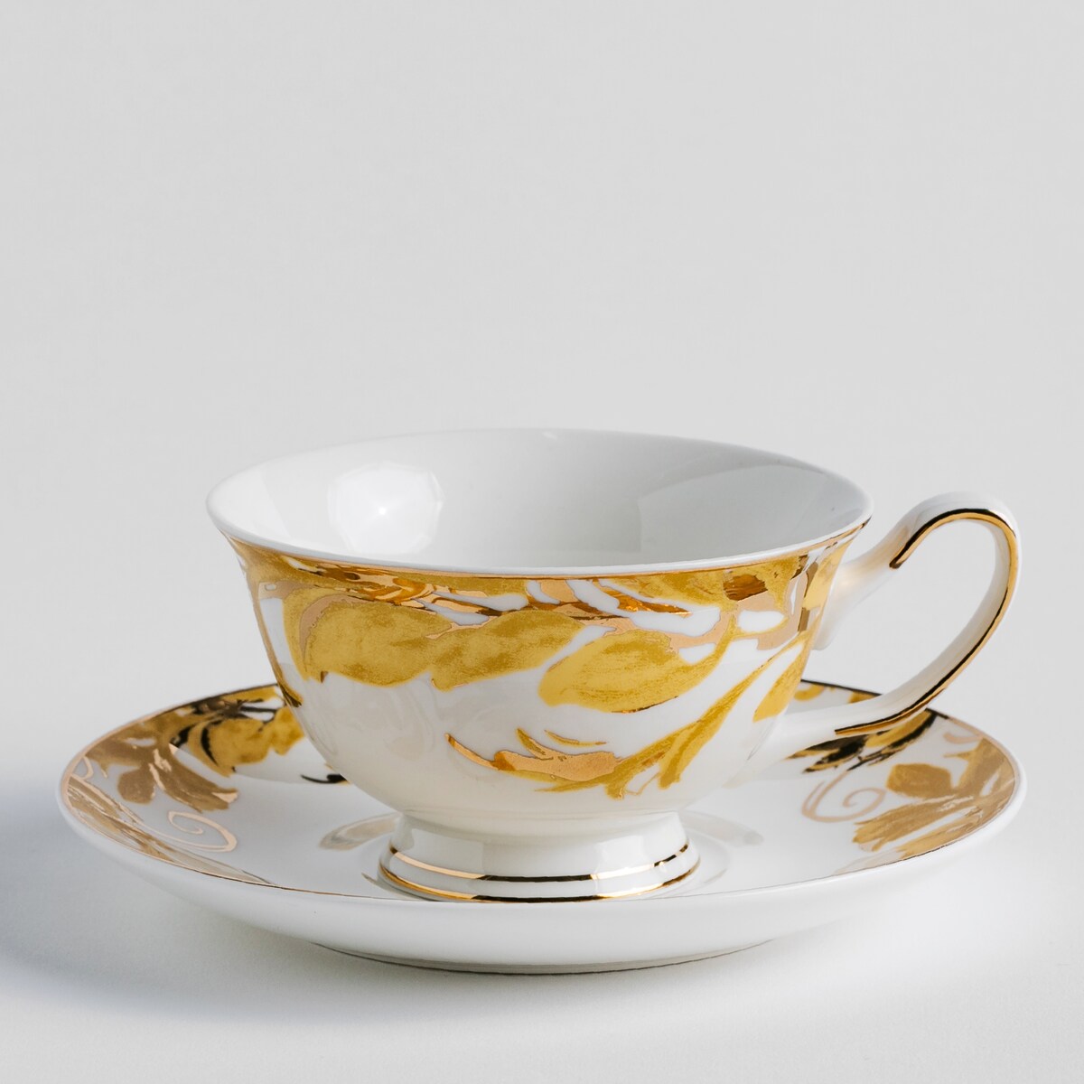 Filiżanka Ze Spodkiem Clary