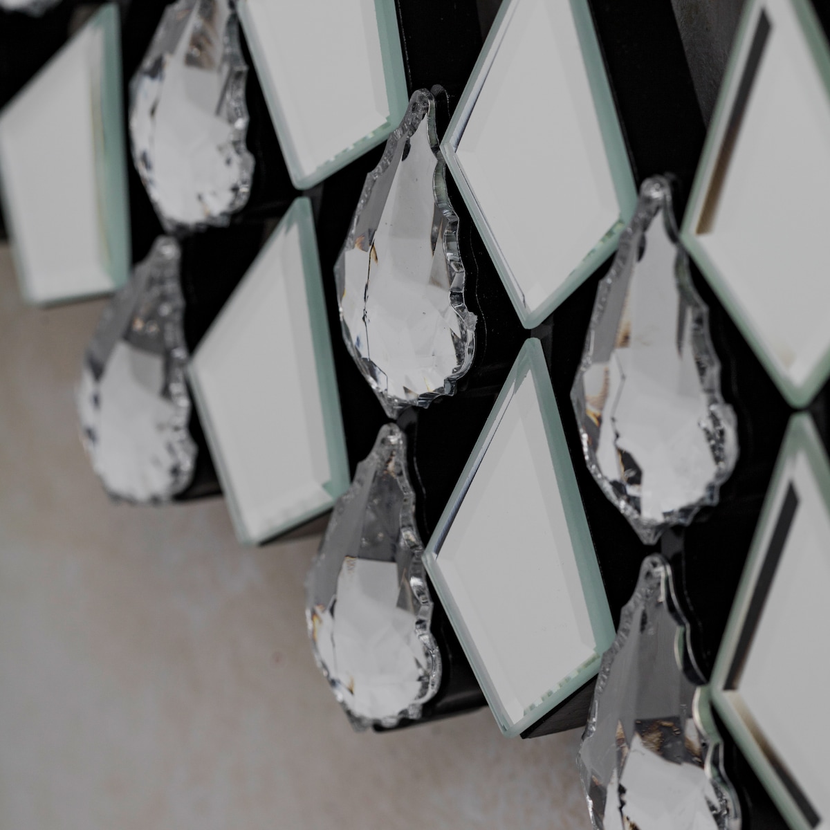 Okrągłe lustro z kryształkami glamorous ø 70cm