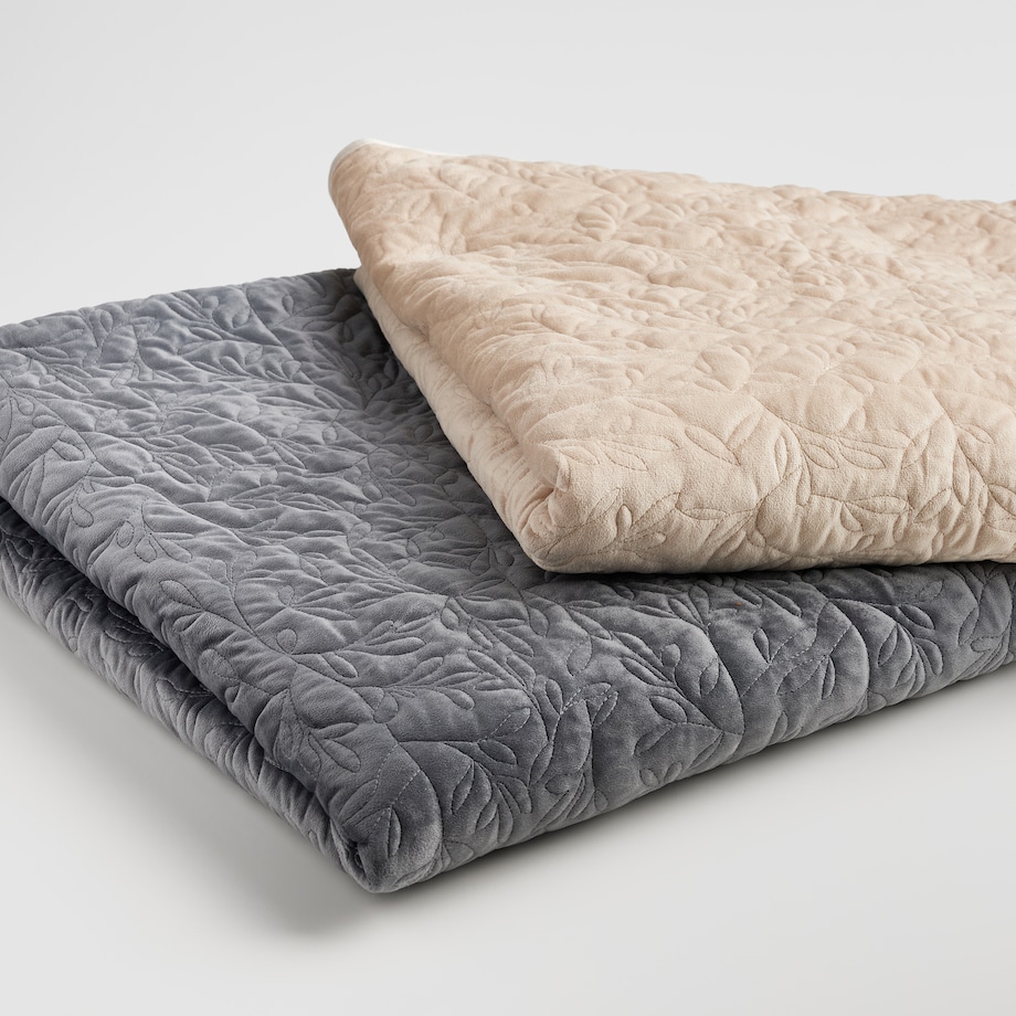 Narzuta Seviana 200x220 cm z motywem arabeski