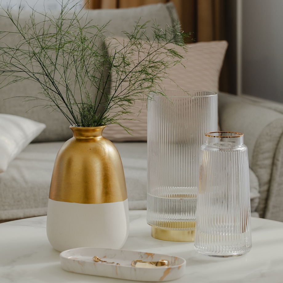 Wazon Szklany ze Złotą Podstawą Sublia