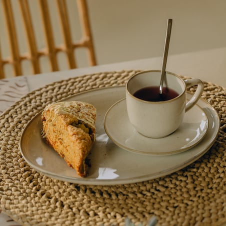 Filiżanka Ze Spodkiem Inaya