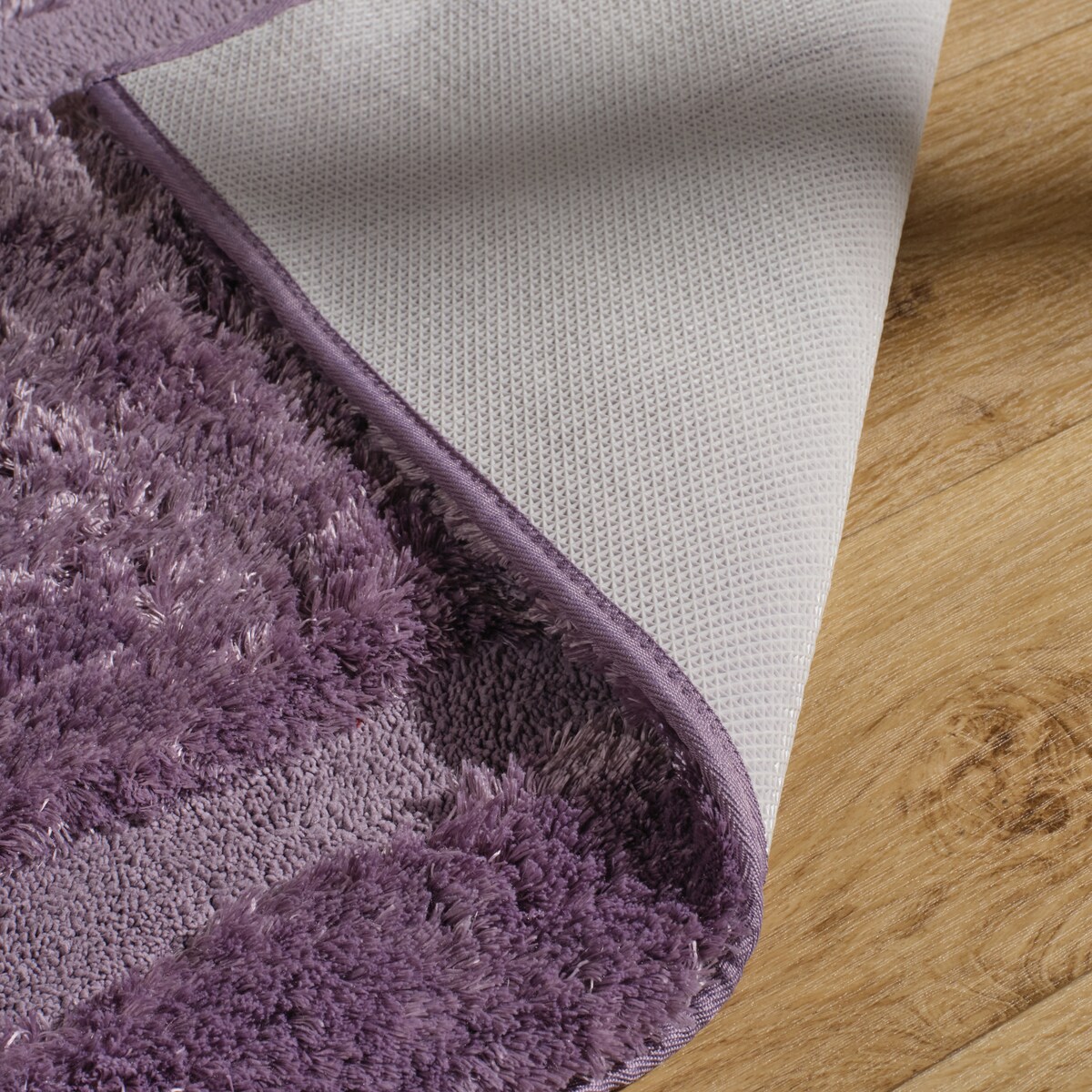 Dywanik Fluffos 60x90 cm