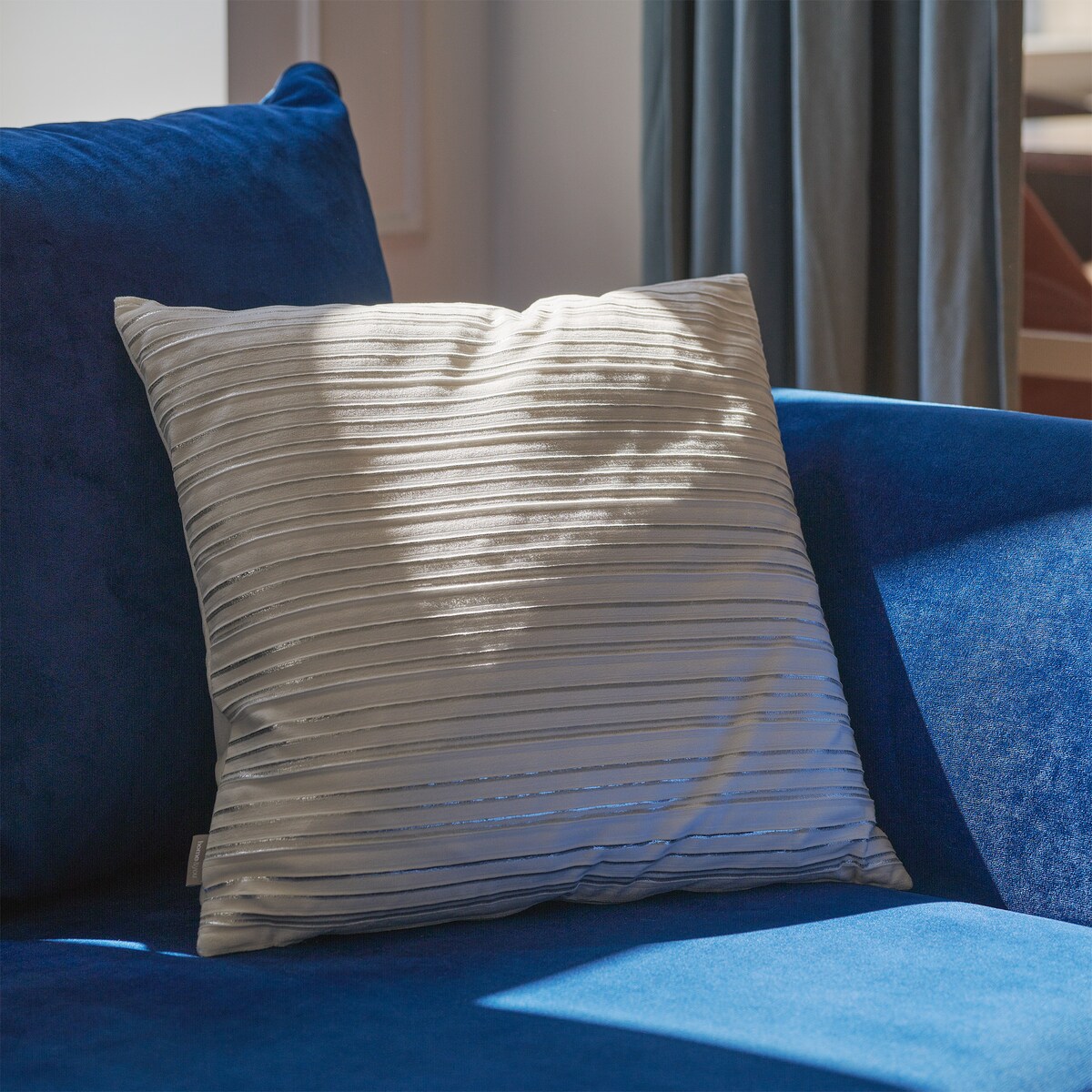 Poszewka Welwetowa Calama 45x45 cm w paski