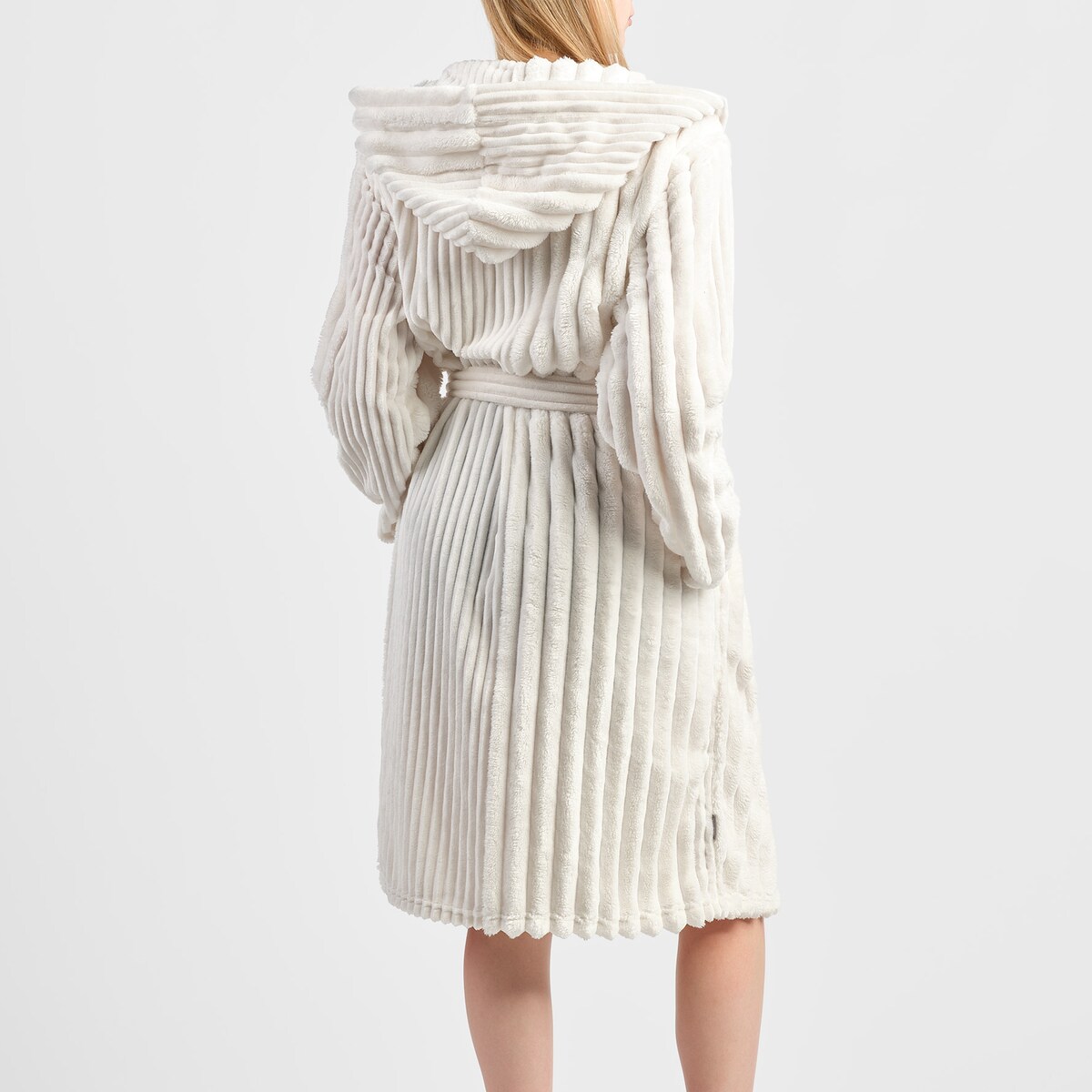 Szlafrok Divite z motywem geometrycznym