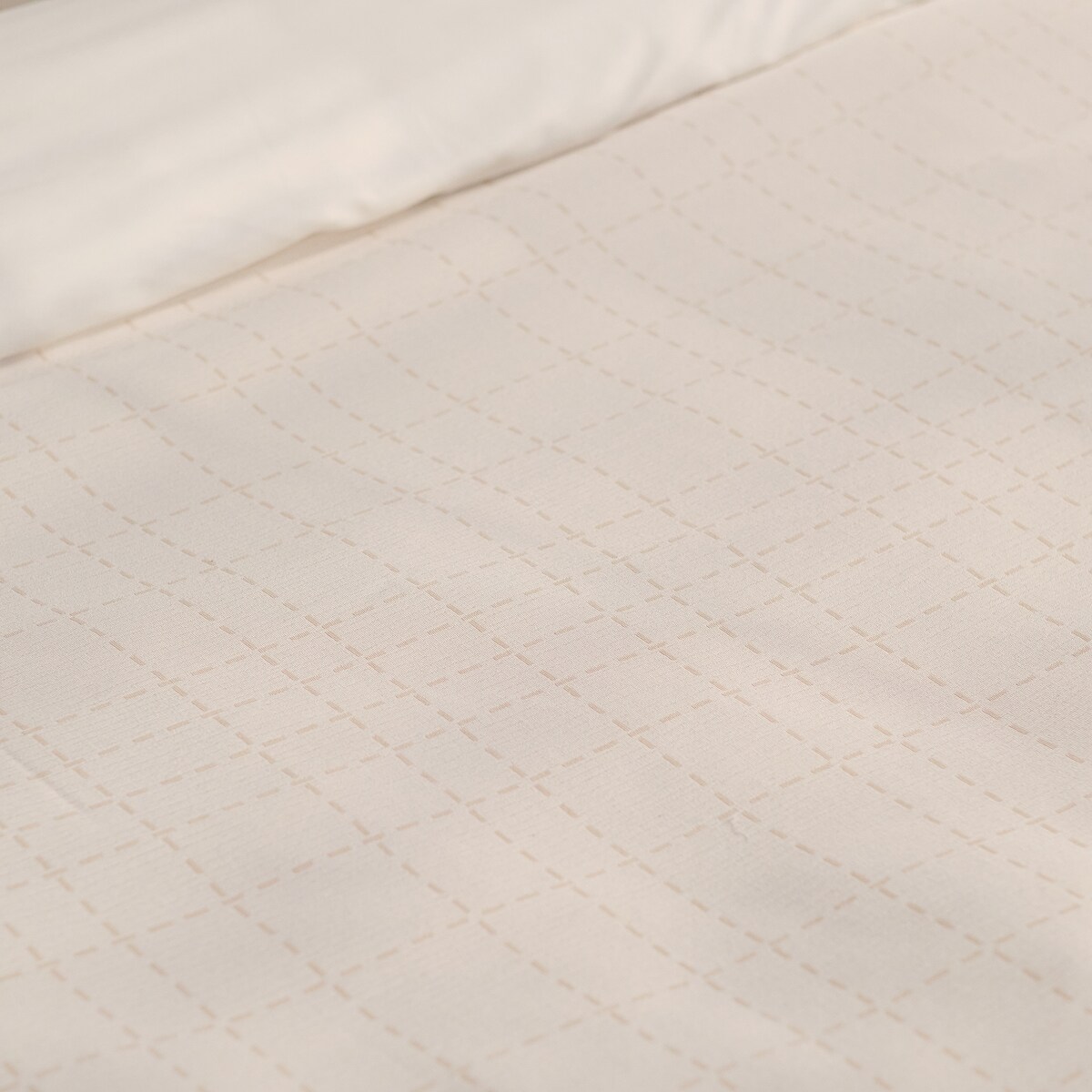 Pościel Żakardowa Sirana 160x200 cm z motywem geometrycznym