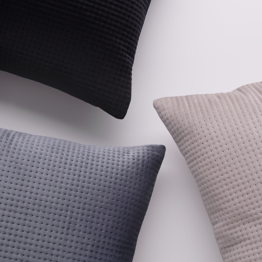 Poszewka Welwetowa Pontoso 45x45 cm w groszki