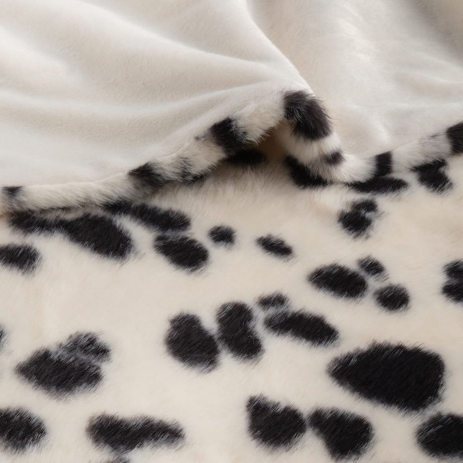 Drukowana futrzana narzuta na łóżko Ewila 180x200 cm