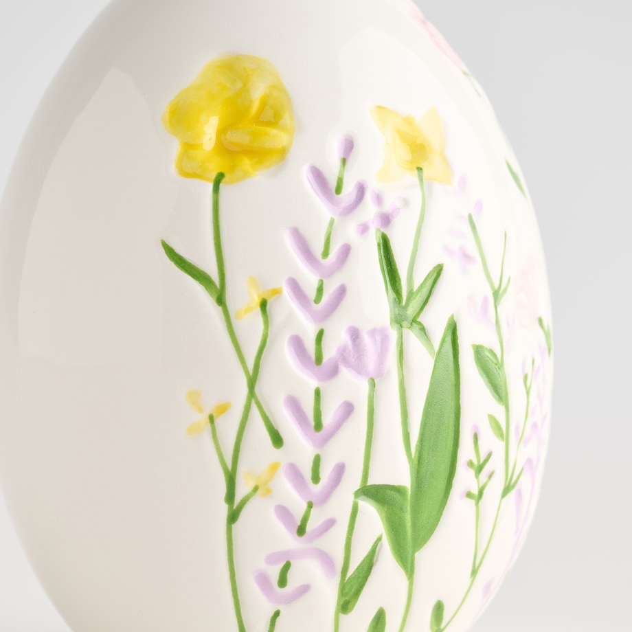 Figurka Meadow z motywem jajka