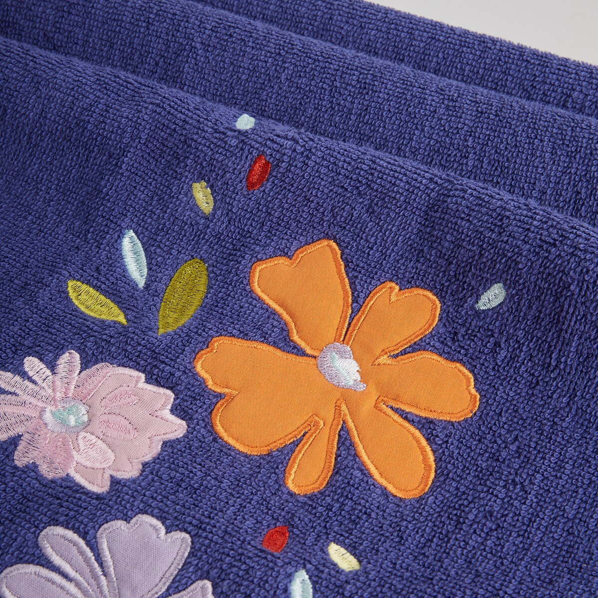 Ręcznik Kuchenny Bloomi 40x60 cm z motywem kwiatowym