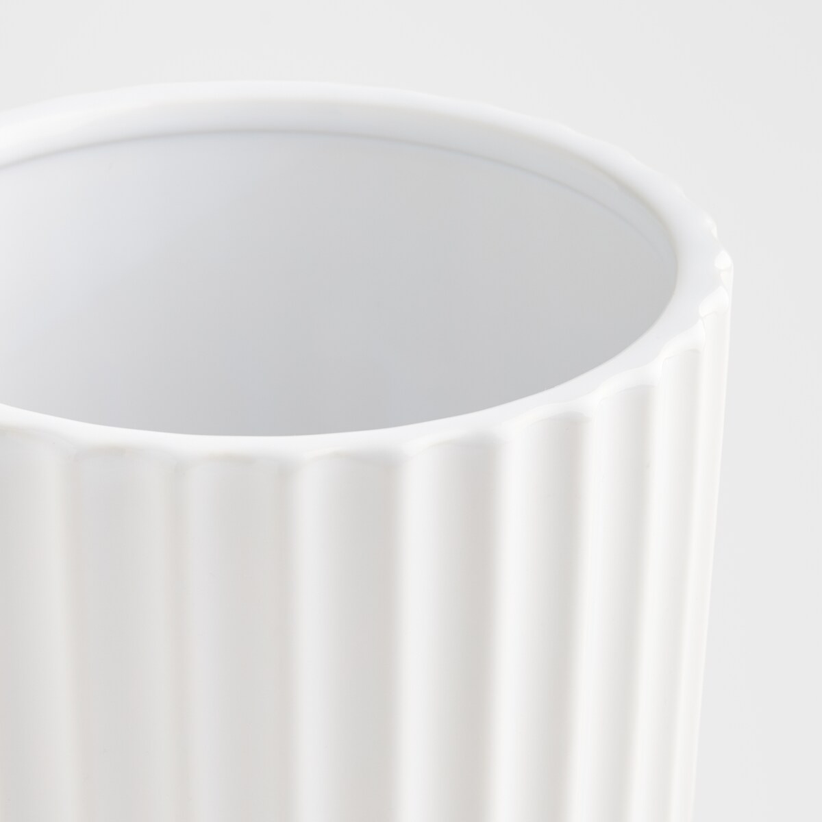 Osłonka Veronique z motywem geometrycznym