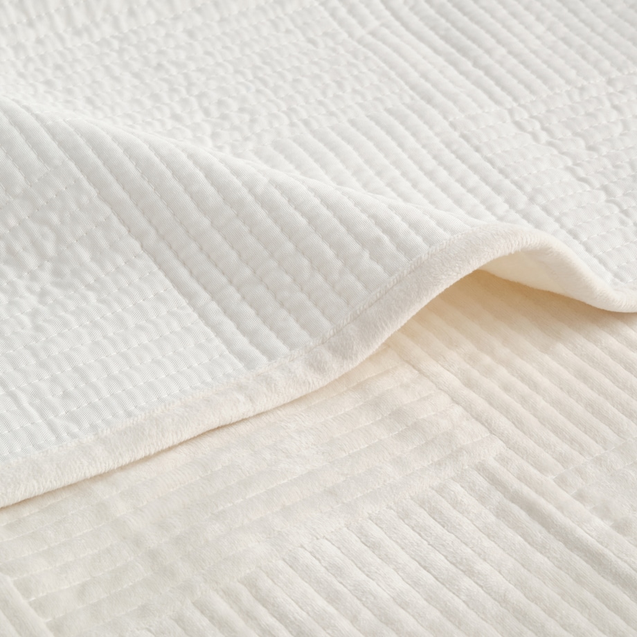 Jednokolorowa narzuta na łóżko Quadron 200x220 cm z motywem geometrycznym