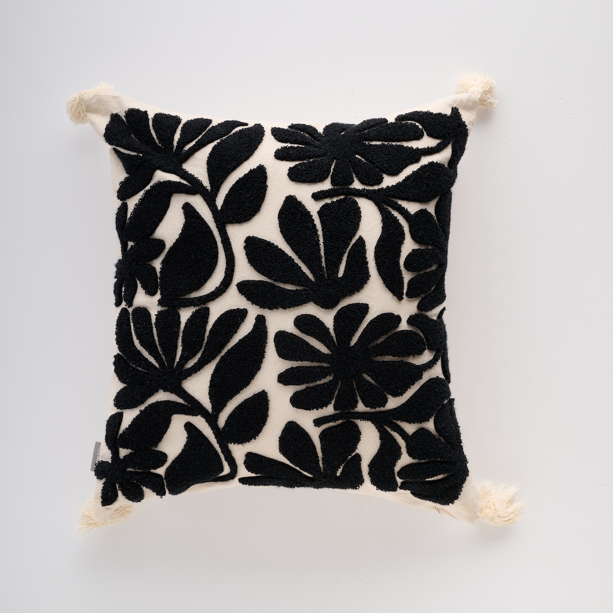 Poszewka Haftowana Elvoria 45x45 cm