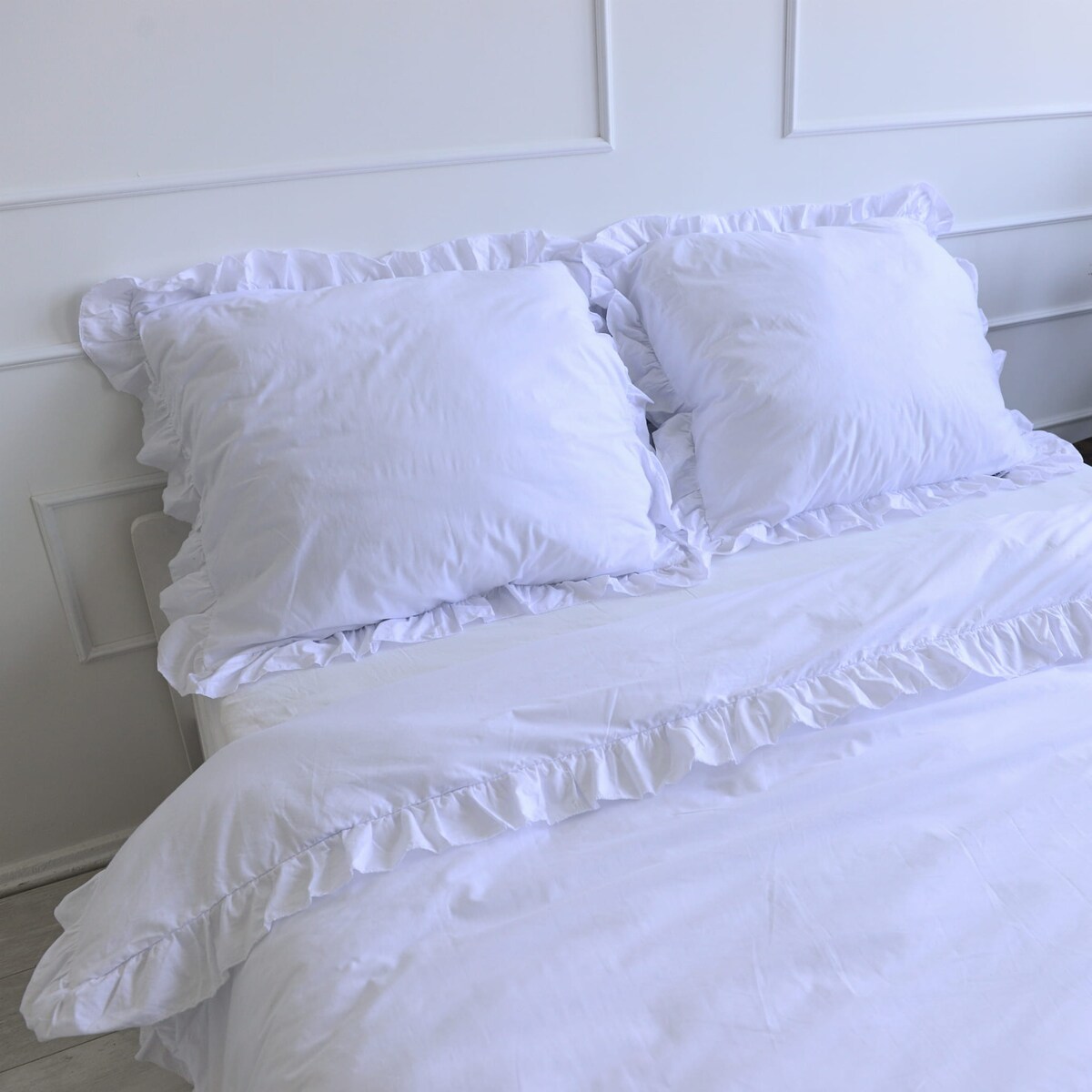 Pościel bawełniana z falbanką biała 140x200 + 50x60