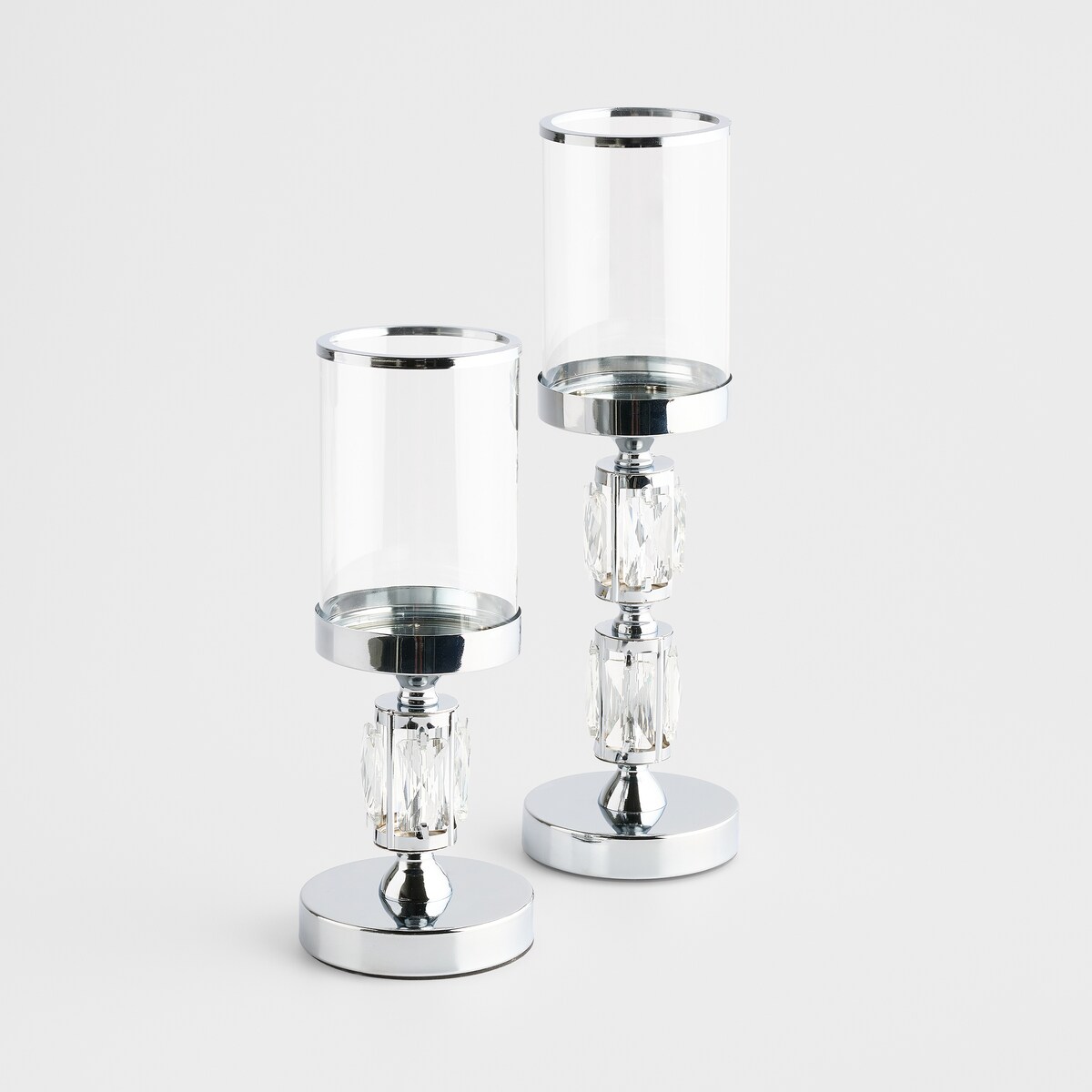 Świecznik Noova z motywem geometrycznym