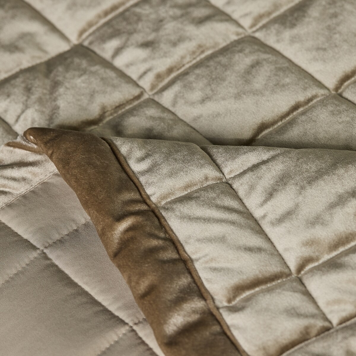 Narzuta Dustis 200x220 cm