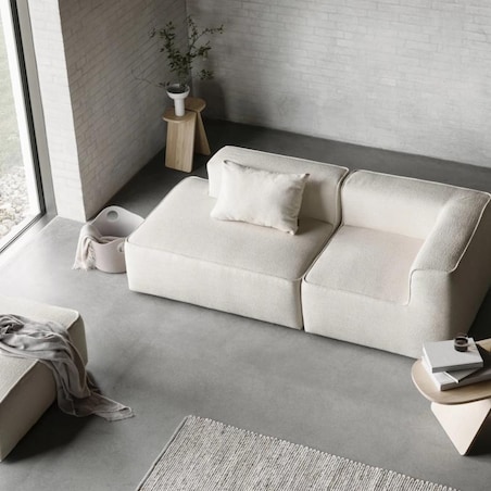 Dębowy stołek AVIO