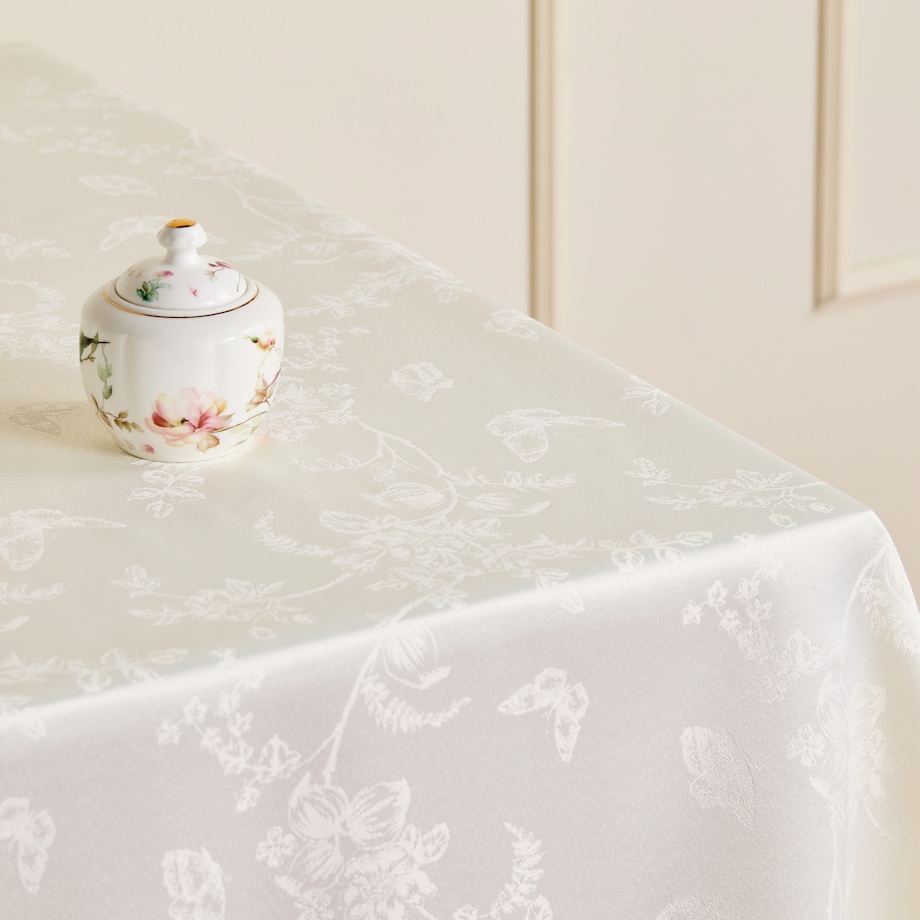 Obrus Żakardowy Allanis 130x180 cm z motywem kwiatowym