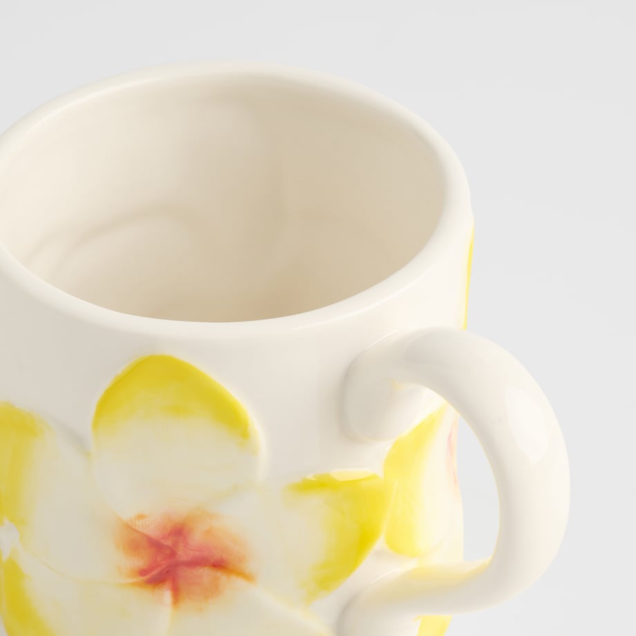 Kubek Daffo z motywem kwiatowym