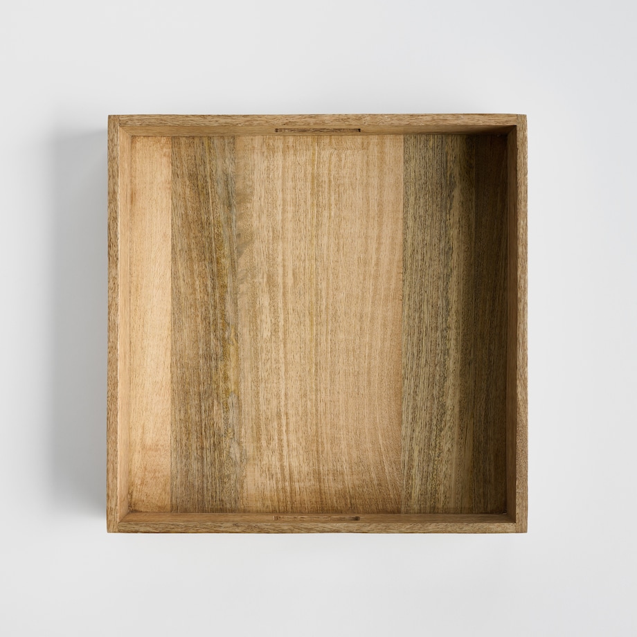 Taca Encha z motywem geometrycznym