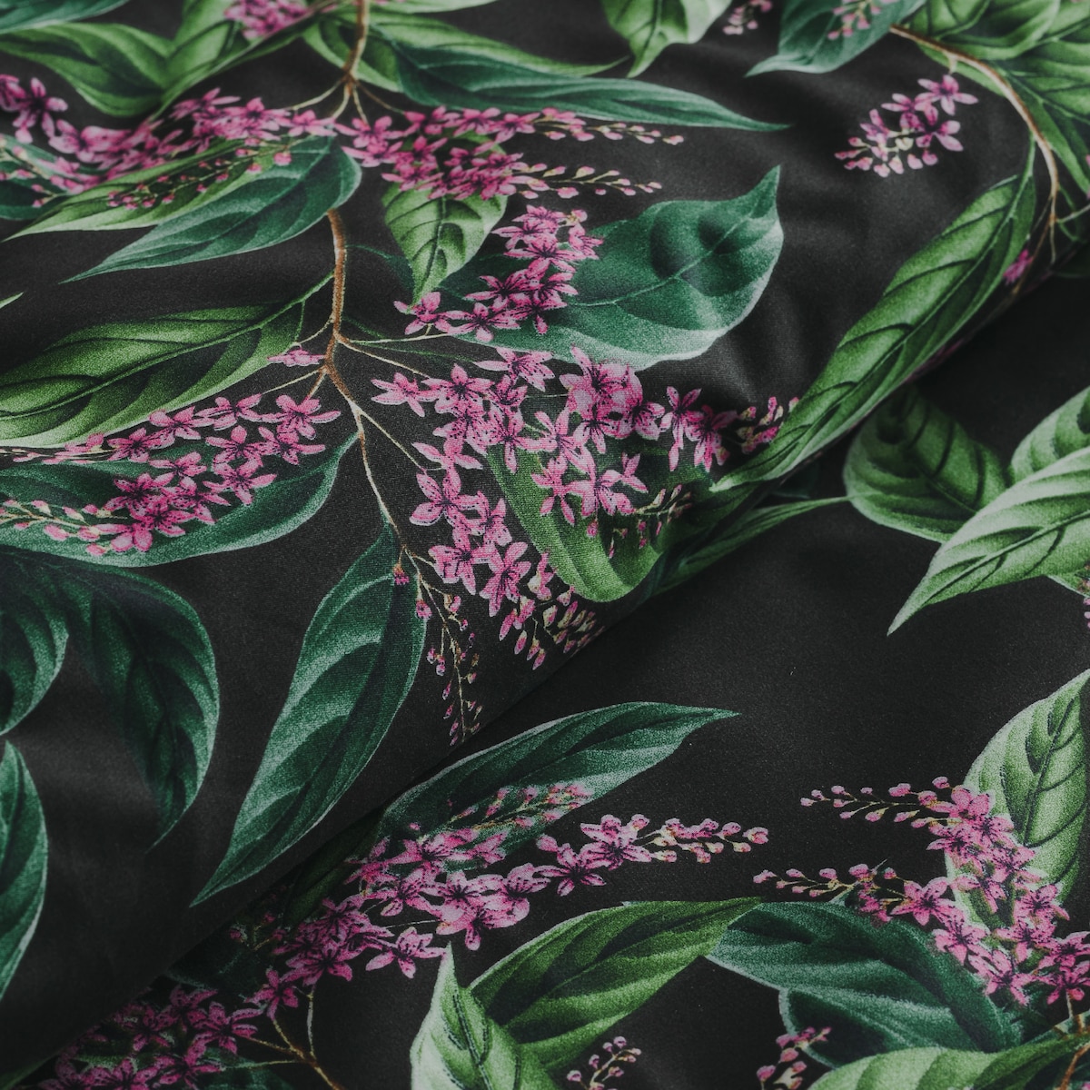 Komplet pościeli z mikrofibry Idre 200x220 cm z 2 poszewkami 70x80
