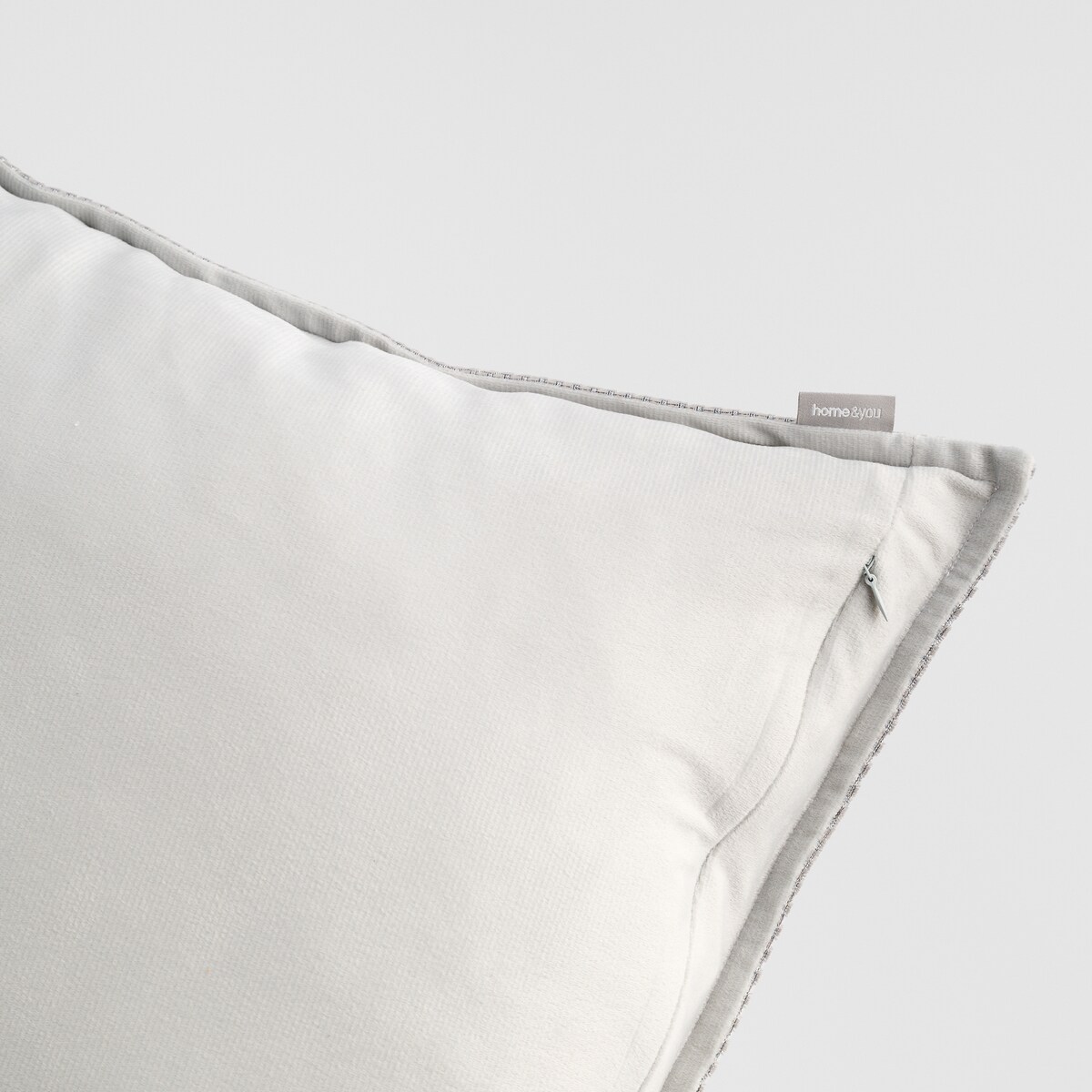 Poszewka dekoracyjna Glameri 45x45 cm