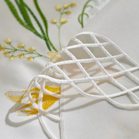 Bieżnik Haftowany Dafodil 35x174 cm z motywem kwiatowym