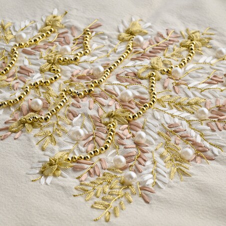 Bieżnik Haftowany Arvore 40x180 cm z motywem choinki