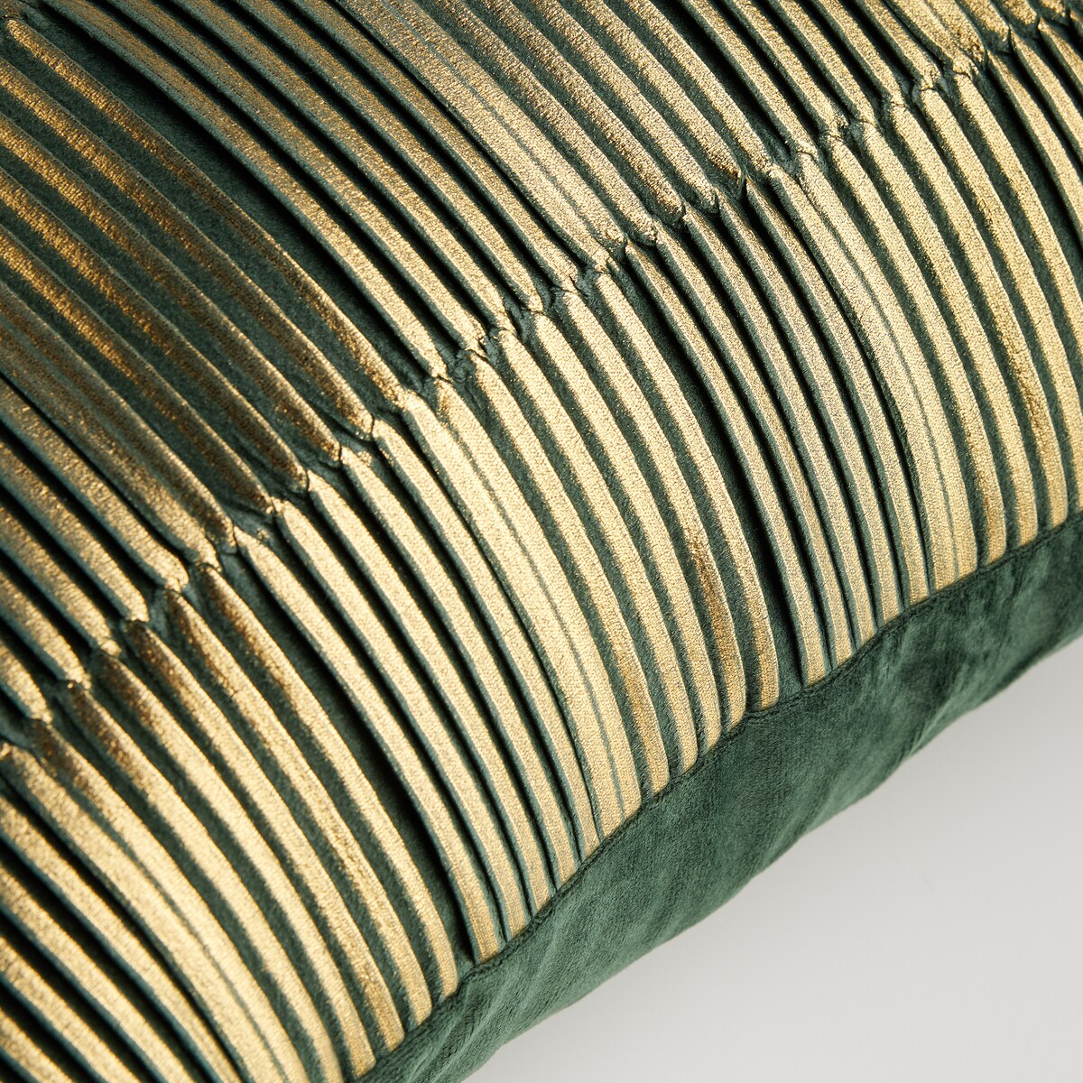 Poszewka Drukowana Edson 45x45 cm z motywem geometrycznym