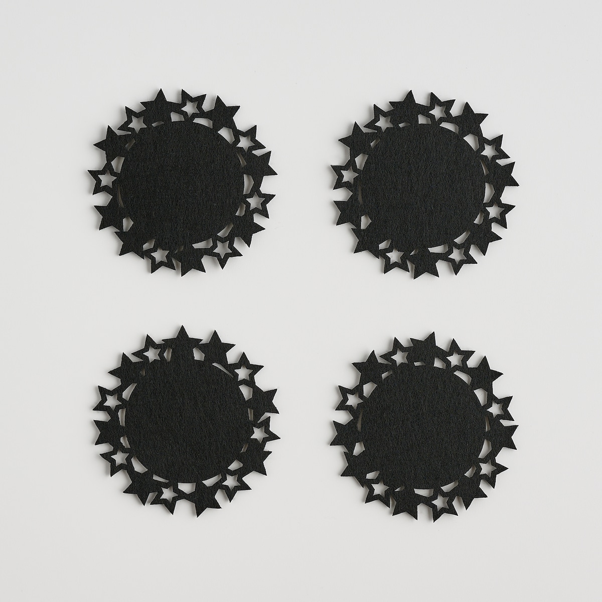 Komplet Podkładek Pod Kubek Stille z motywem gwiazdy