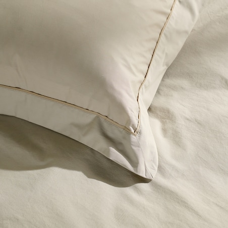Jednokolorowa pościel z perkalu z lamówką Perlamo 200x200 cm