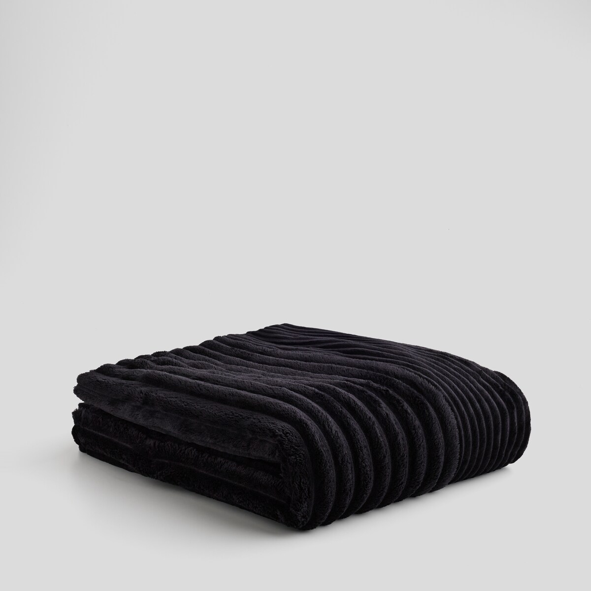 Jednokolorowy koc żakardowy Divite 150x200 cm