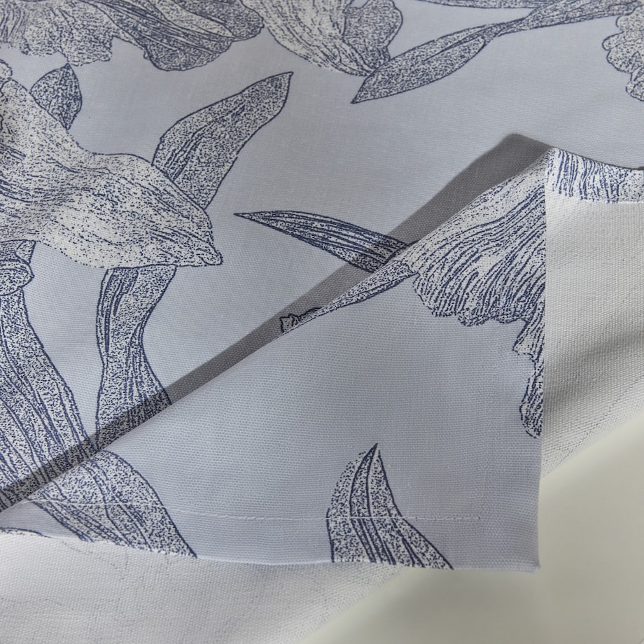 Obrus Flowa 130x180 cm z motywem kwiatowym