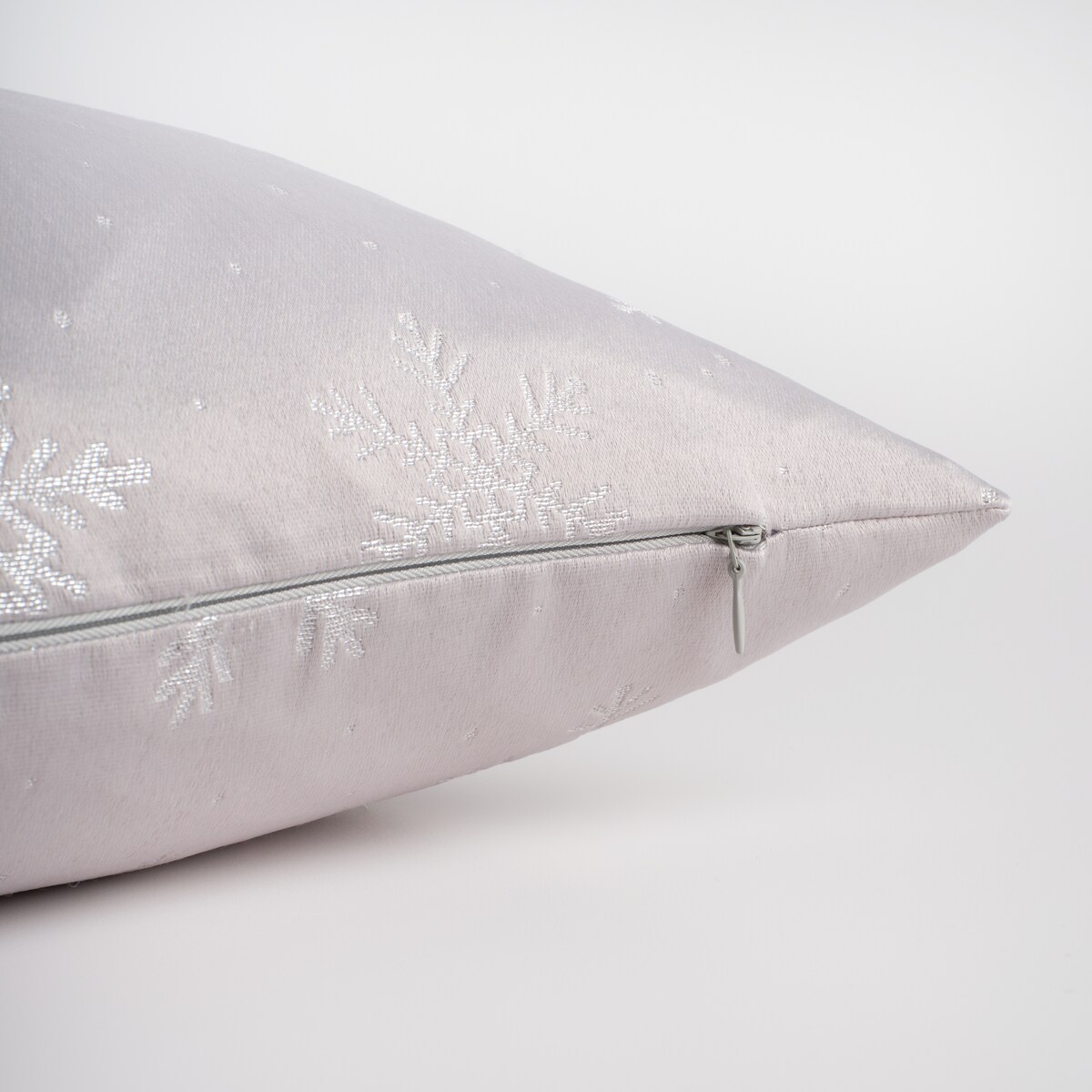 Poszewka Żakardowa Preciosita 45x45 cm z motywem śnieżynki